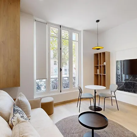 Bluestay 288 - Superbe A 17 Paris